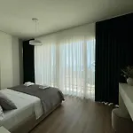 Privat Pool Gem 82, Coast *