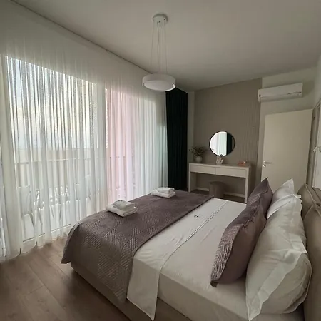 别墅 Privat Pool Gem 82, Coast Dhërmi