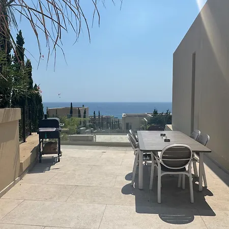 别墅 Privat Pool Gem 82, Coast Dhërmi
