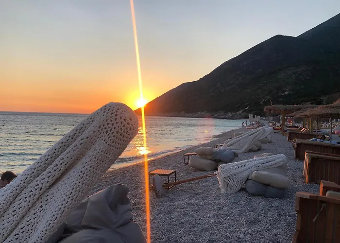 Privat Pool Gem 82, Coast Villa *