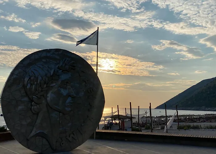 Privat Pool Gem 82, Coast Dhermi