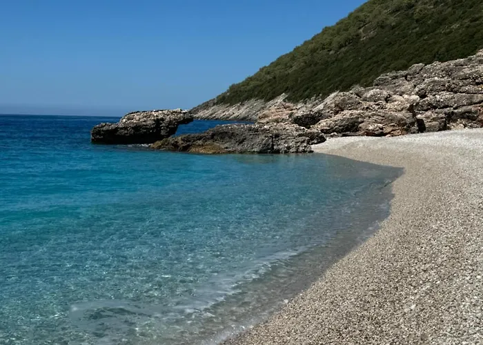 Privat Pool Gem 82, Coast * Dhermi